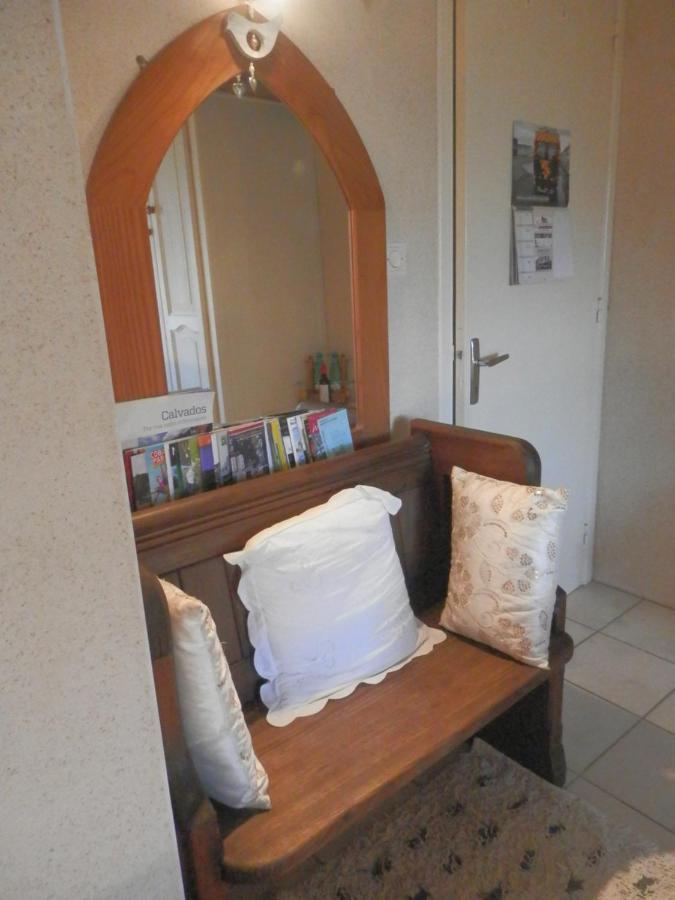 Colombiers-du-Plessis La Petite Cretouffiere - Naturiste Accommodation - Adult Only المظهر الخارجي الصورة